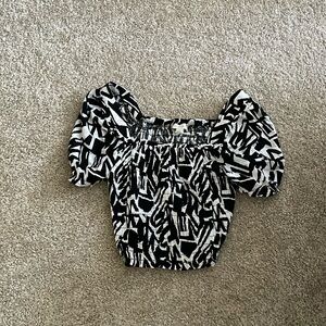 Black & White Going out Top